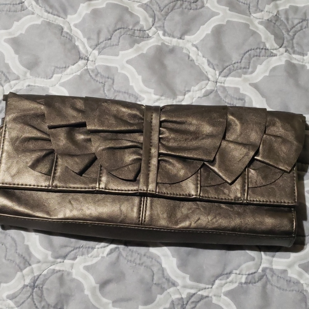 Steve Madden wristlet